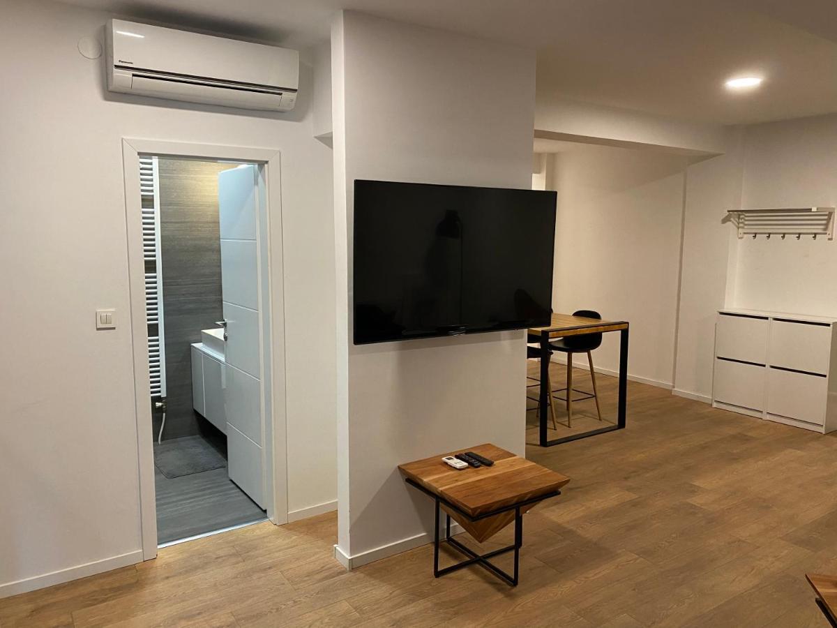 Apartment Franky 6 , 1 St Floor Zagreb Exterior photo